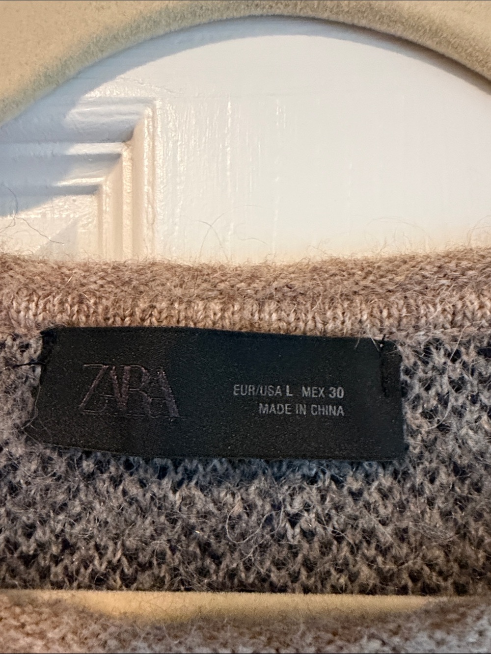 Zara Brown Patterned Crewneck Sweater - Picture 2 of 4